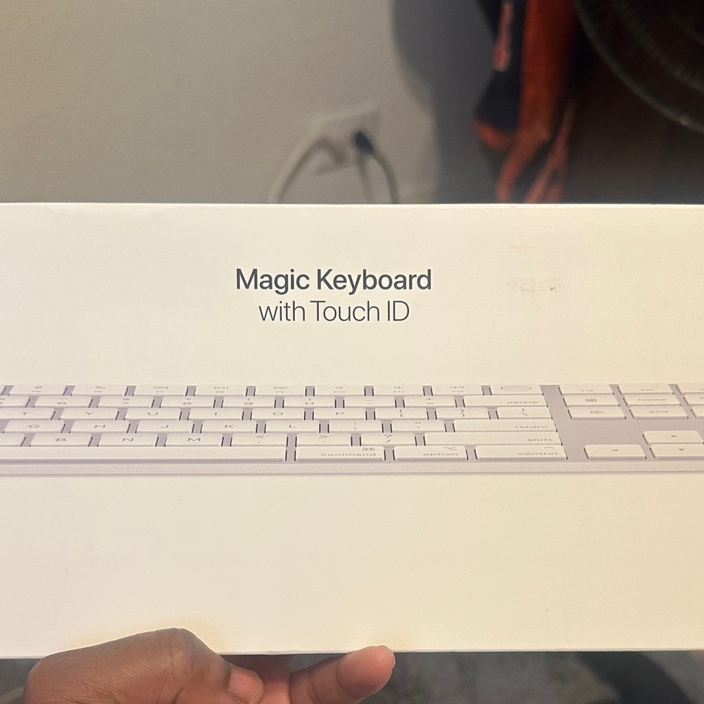 Apple Magic Keyboard with Touch ID - White